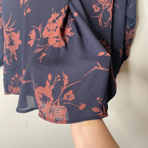 Evereve Allison Joy Alexa Crossover Top Navy & Brown Floral 3/4 Sleeve VNeck XS - Picture 7 of 13